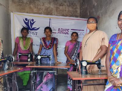 TAILORING MACHINE DISTRIBUTION AT GANDHINAGAR   